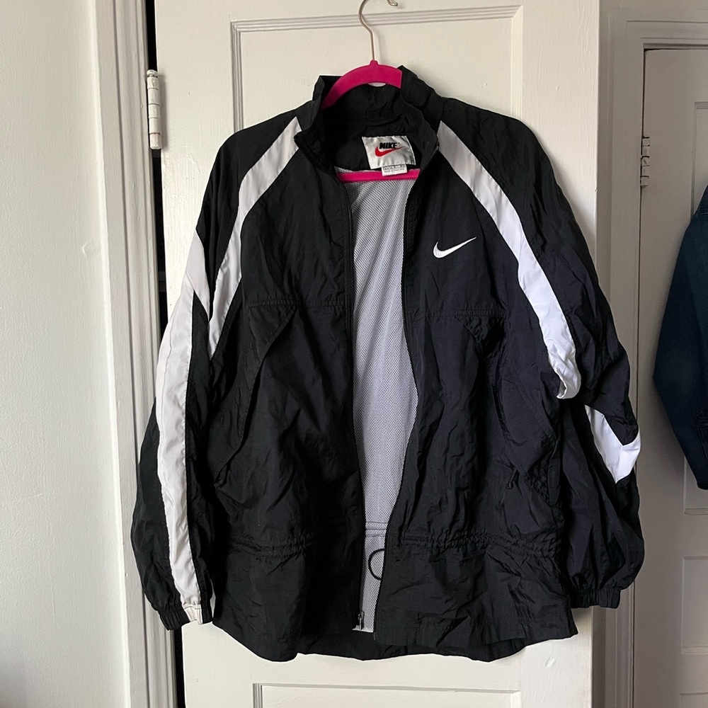 Vintage Nike Black and White Windbreaker Jacket